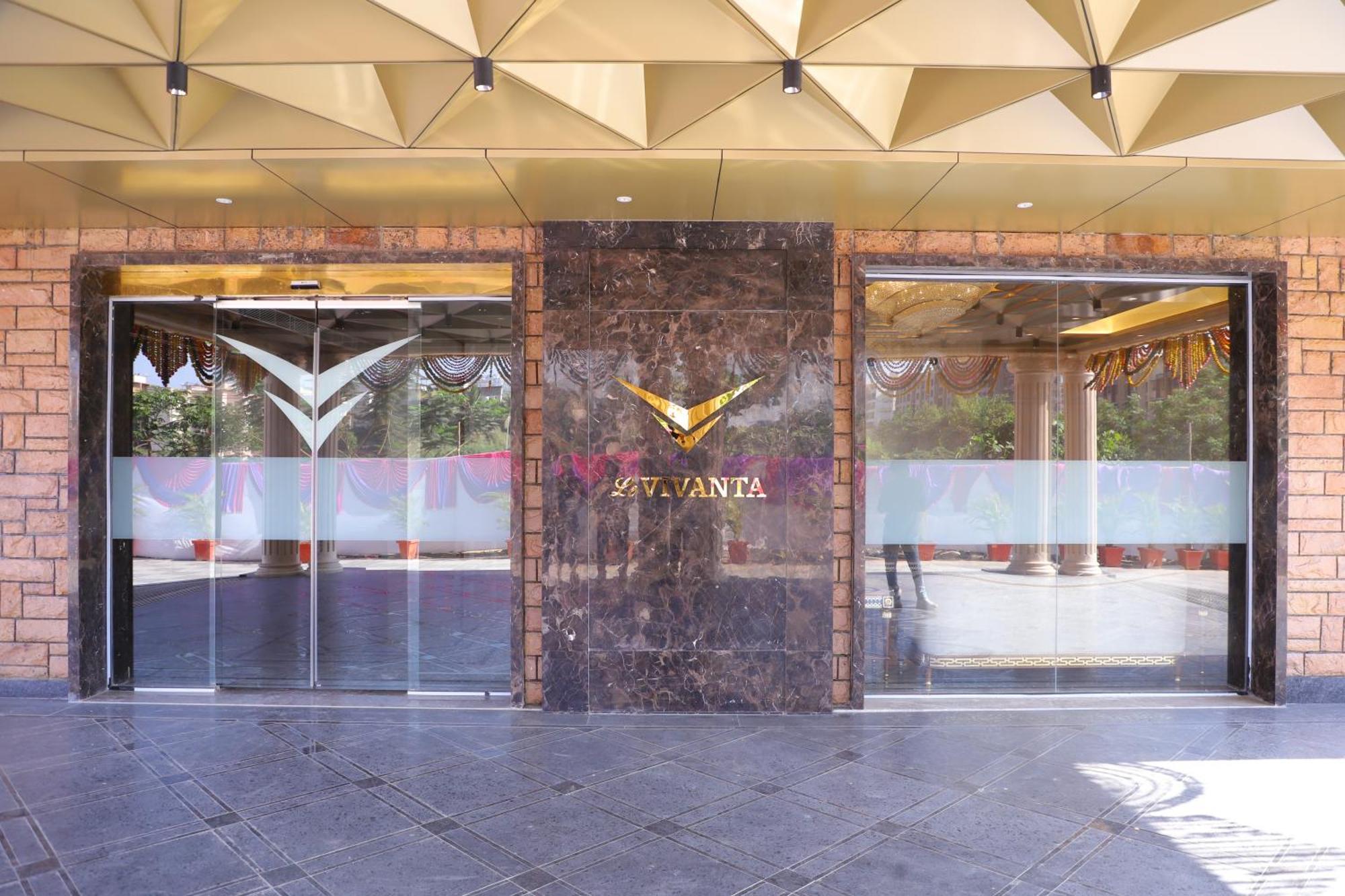 Le Vivanta Virar Exterior photo